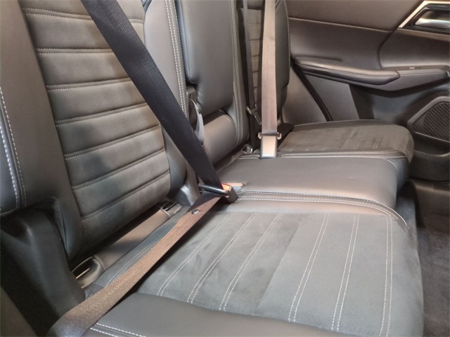 used 2024 Mitsubishi Outlander car, priced at $23,511