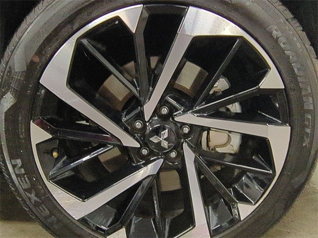 used 2024 Mitsubishi Outlander car, priced at $23,511