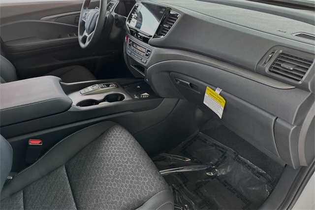 2025 Honda Ridgeline Sport photo 18