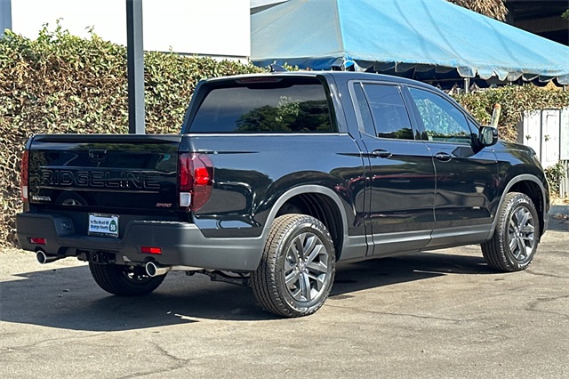 2025 Honda Ridgeline Sport photo 4