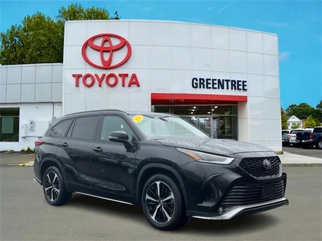 2021 Toyota Highlander XSE's photo