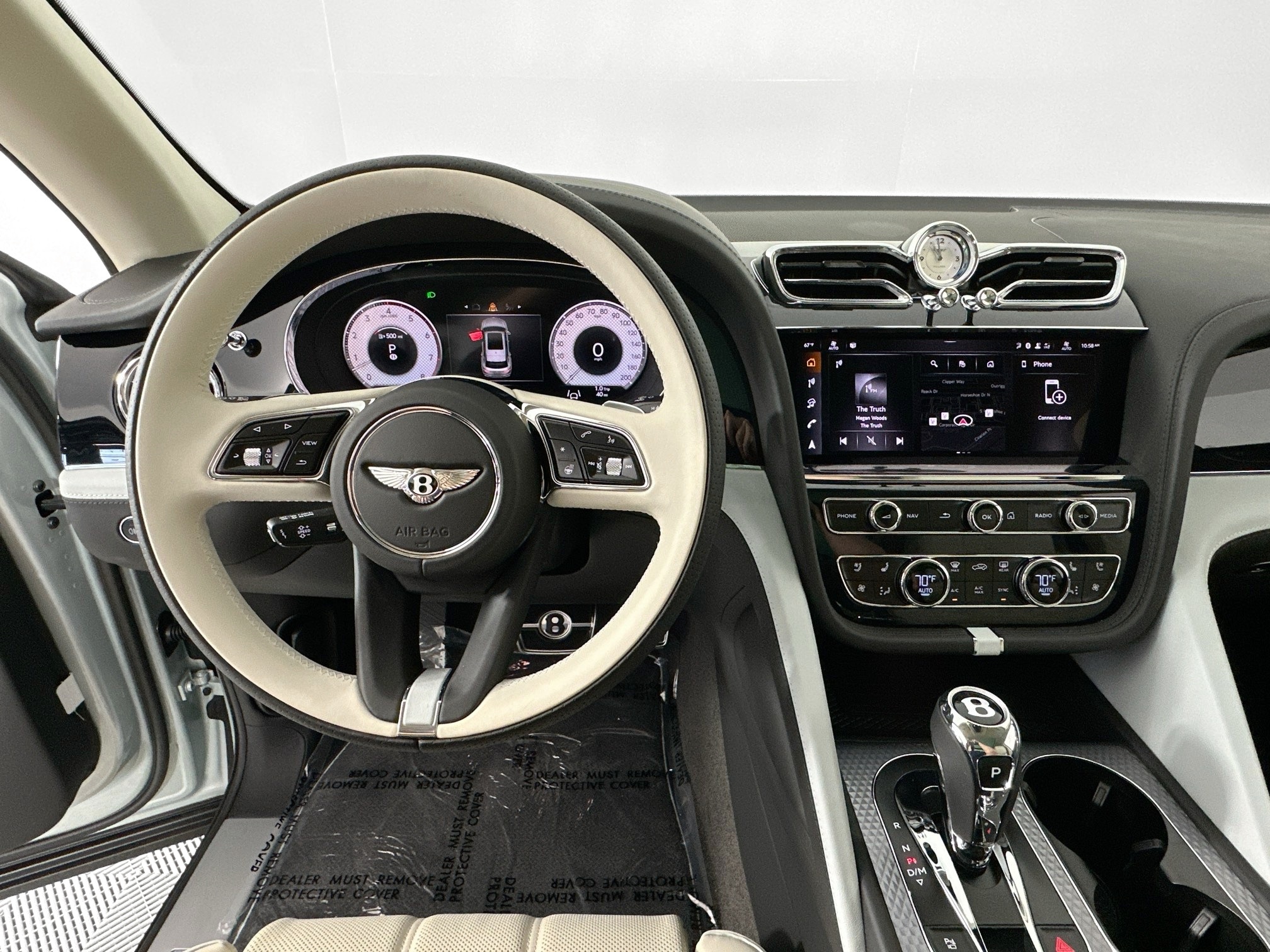 new 2025 Bentley Bentayga EWB car