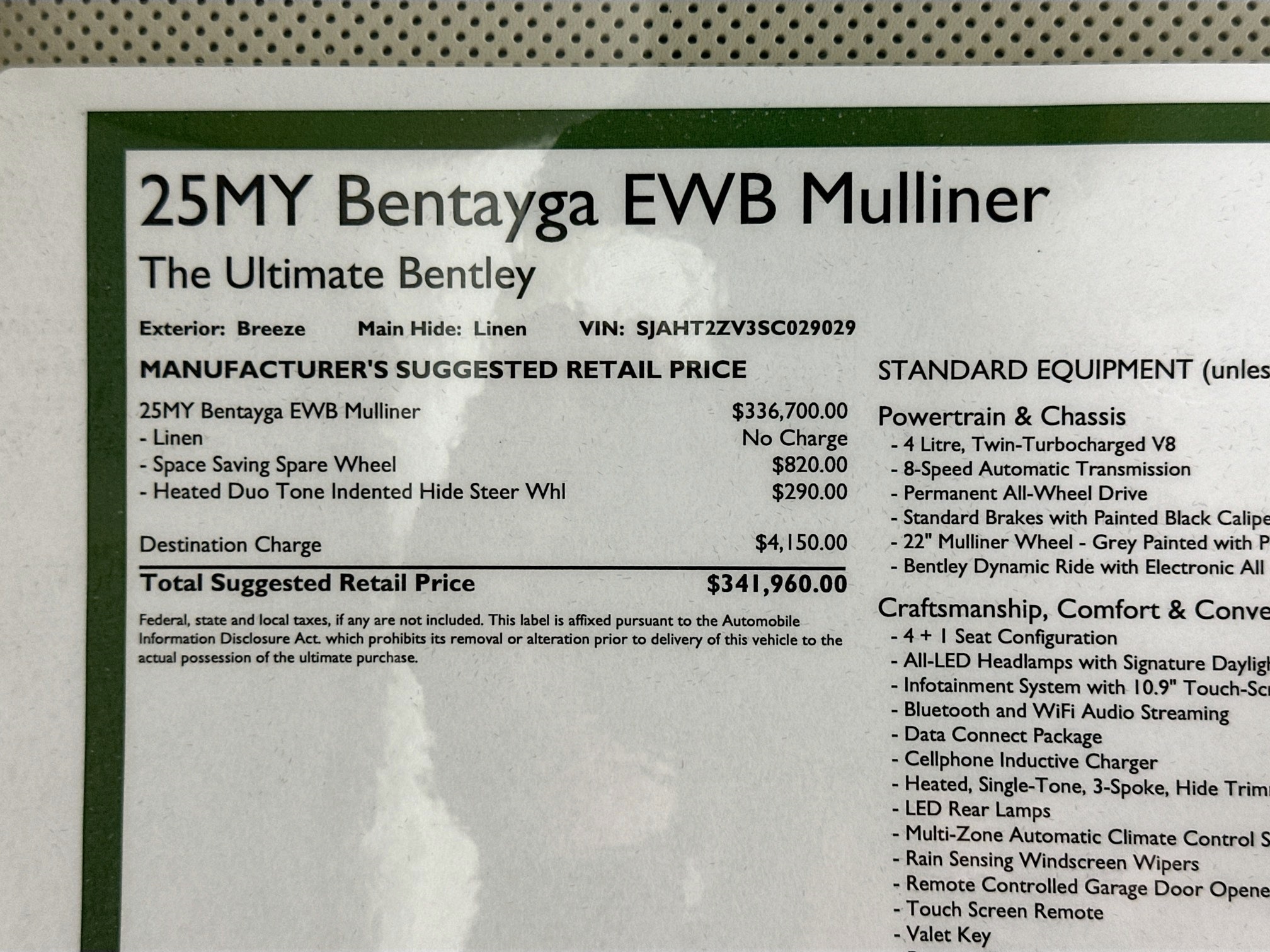 new 2025 Bentley Bentayga EWB car