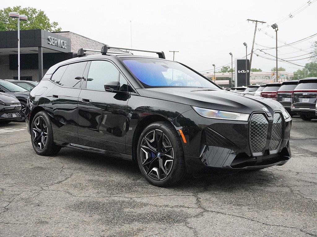 Used 2024 BMW iX Base with VIN WB523CF08RCN27512 for sale in Cleveland, OH