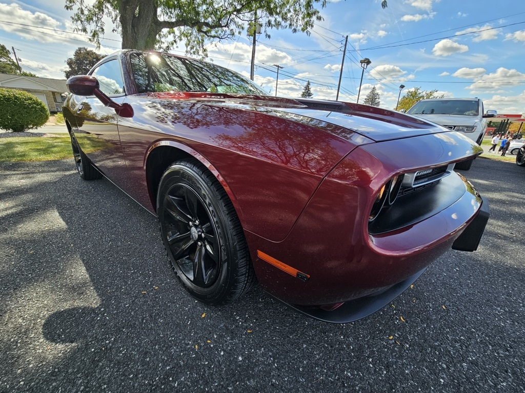 2020 Dodge Challenger SXT