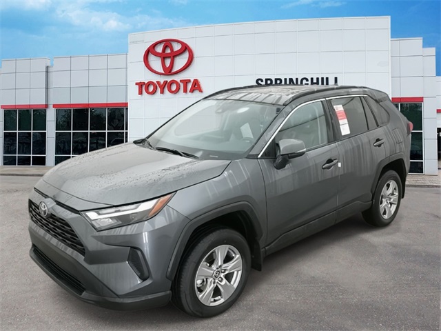 2025 Toyota RAV4 XLE's photo