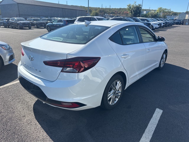 2019 Hyundai Elantra Value Edition photo 2