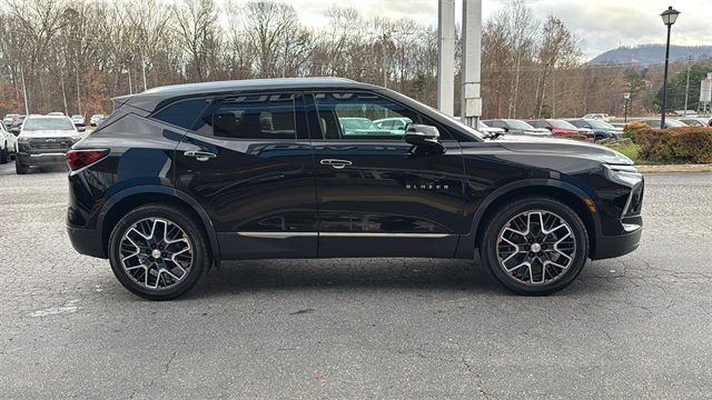 new 2025 Chevrolet Blazer car, priced at $54,114