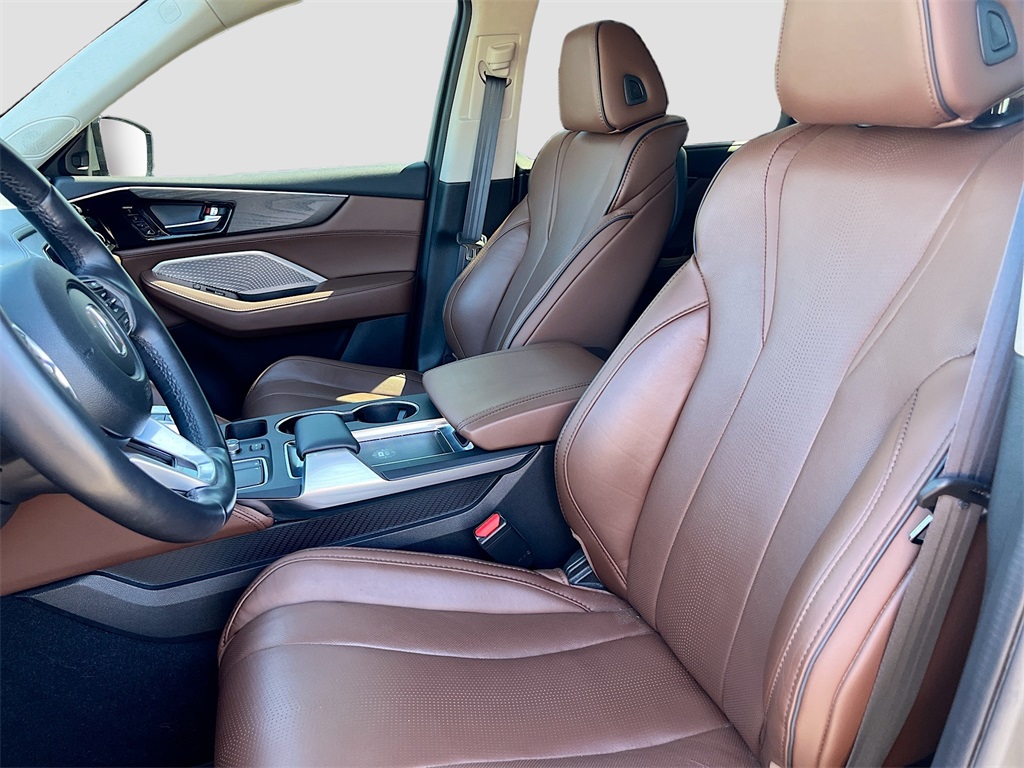 2023 Acura MDX SH-AWD Advance photo 18