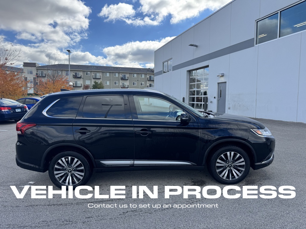 Used 2020 Mitsubishi Outlander SEL with VIN JA4AZ3A31LJ000540 for sale in Rochester, Minnesota