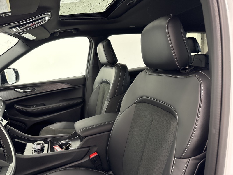 2025 Jeep Grand Cherokee Altitude X photo 20