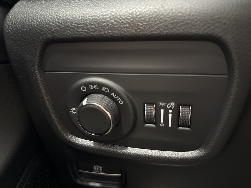 2025 Jeep Grand Cherokee Altitude X photo 24