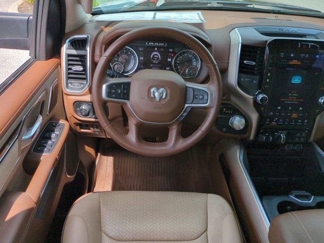 2022 Ram 1500 Laramie photo 14
