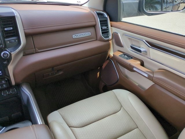 2022 Ram 1500 Laramie photo 15
