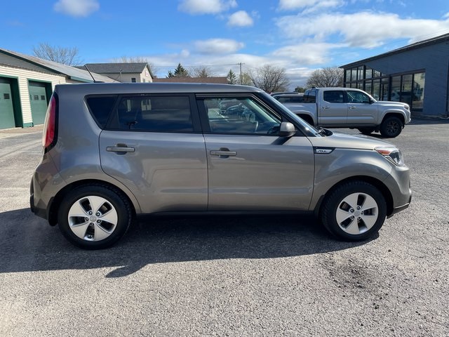 Used 2016 Kia Soul Base with VIN KNDJN2A2XG7295479 for sale in Saint Albans, VT