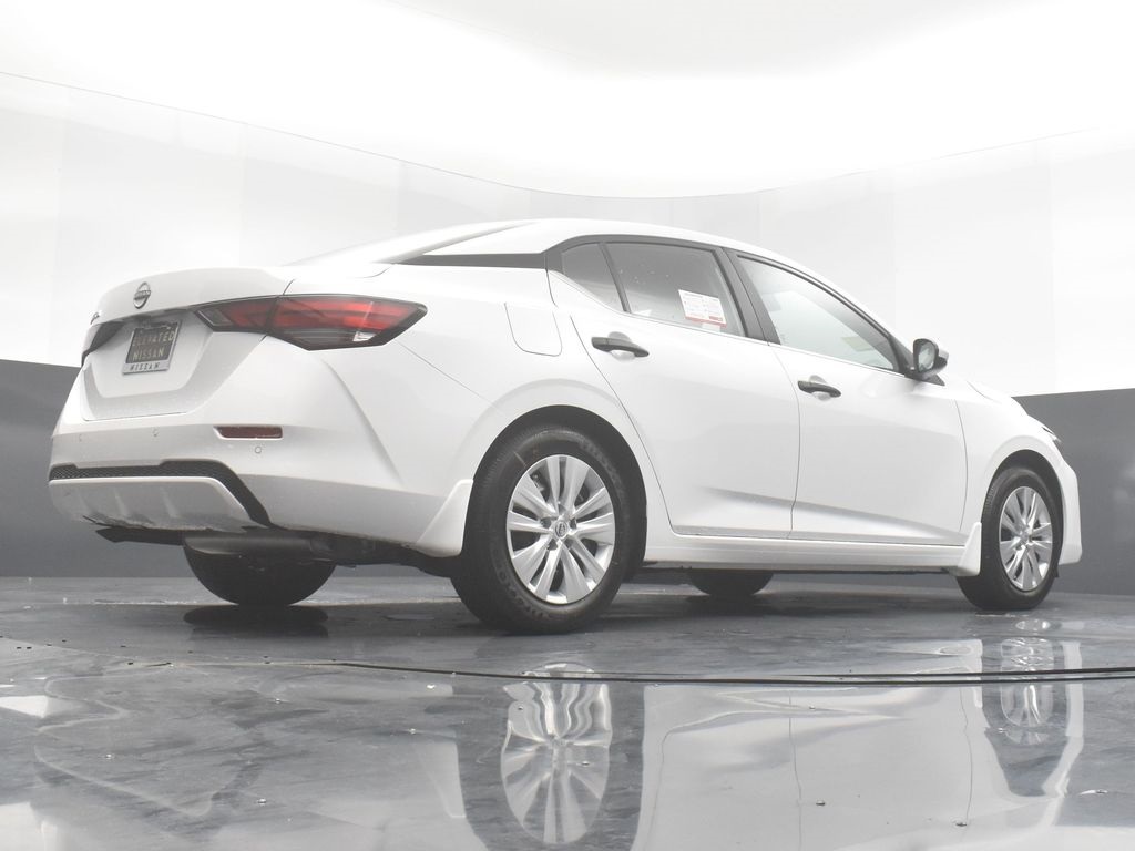 2025 Nissan Sentra S photo 25