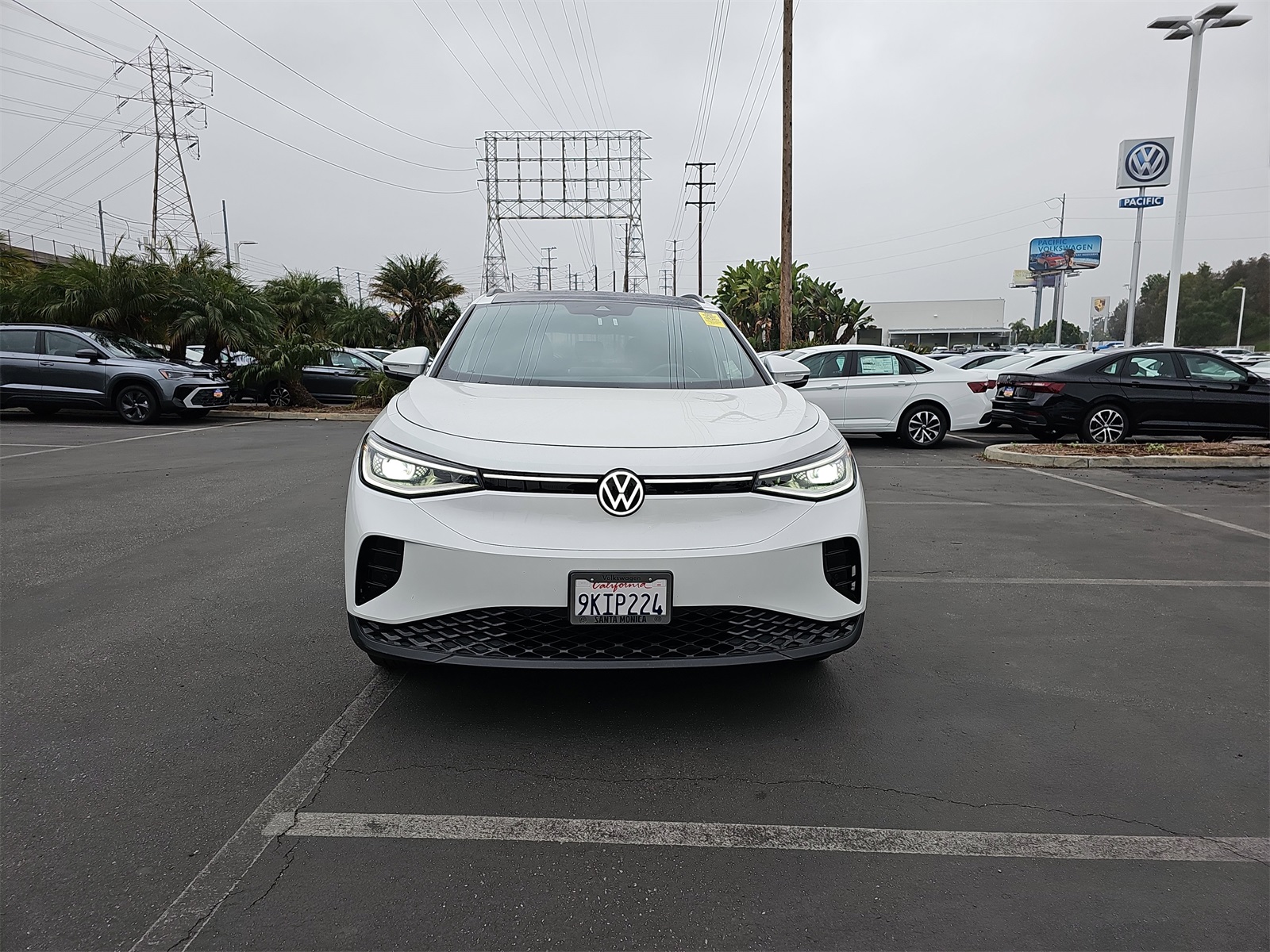 2023 Volkswagen ID.4 S's photo