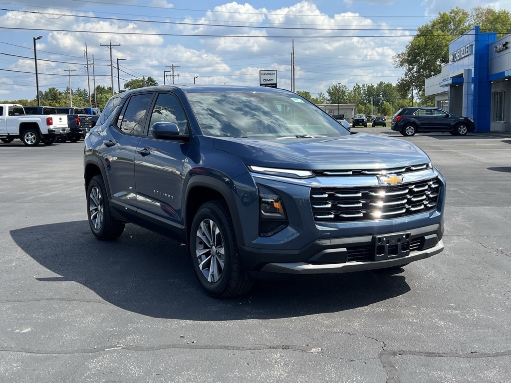 2026 Chevrolet Equinox LT photo 10