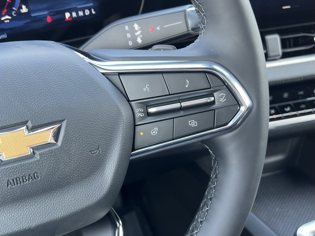 2026 Chevrolet Equinox LT photo 7