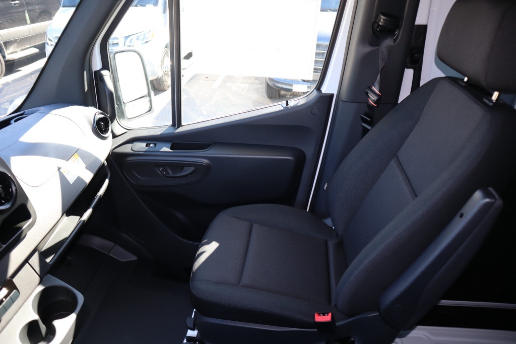 New 2025 Mercedes-Benz Sprinter 2500 Standard Roof RWD My Glass Truck Glass Body for sale #MV1532 - photo 30