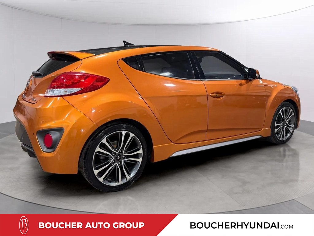 2016 Hyundai Veloster Turbo photo 3