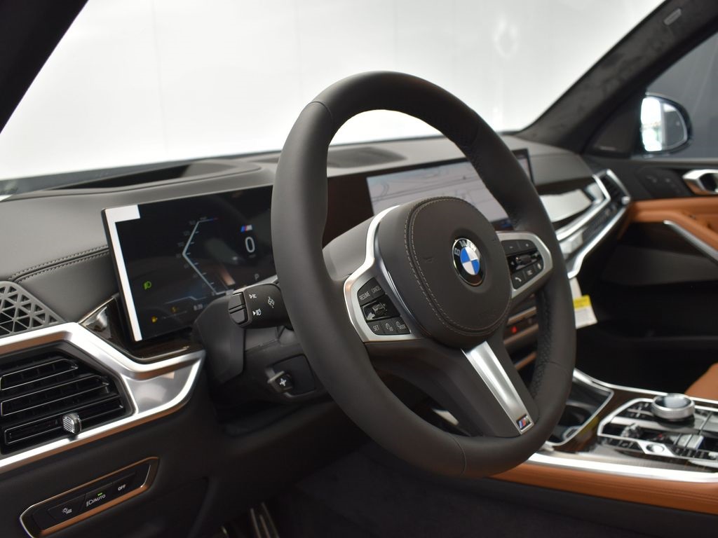 2026 Brooklyn Gray Metallic BMW X7 xDrive40i AWD SUV