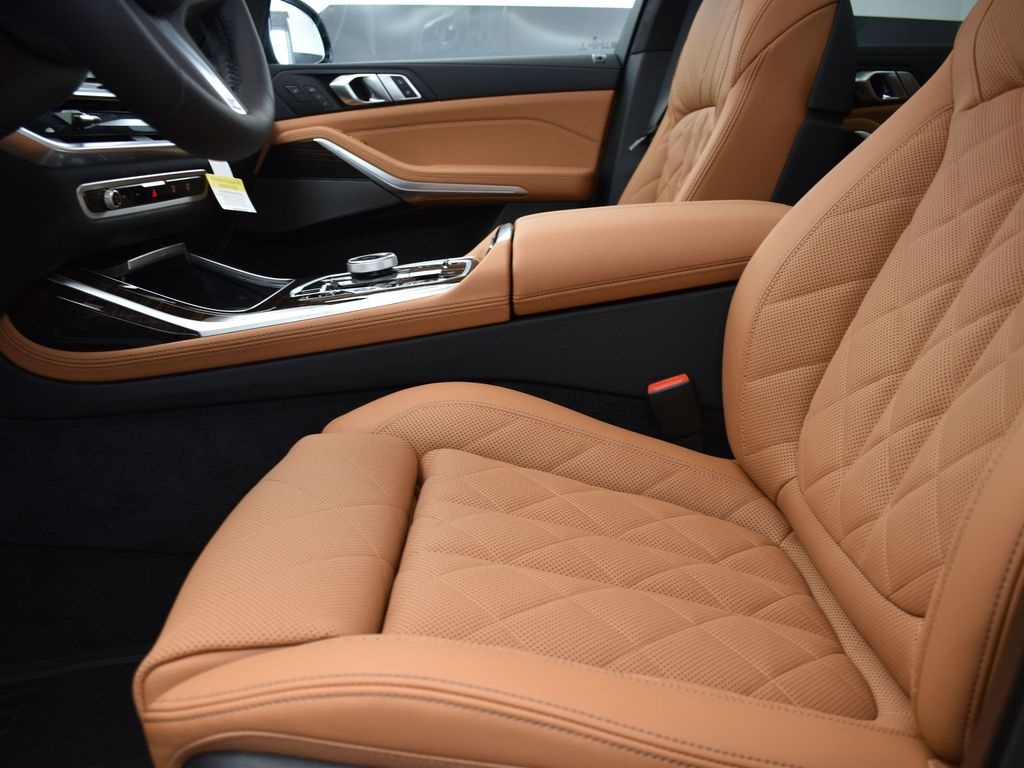 2026 Brooklyn Gray Metallic BMW X7 xDrive40i AWD SUV