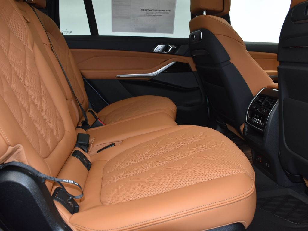 2026 Brooklyn Gray Metallic BMW X7 xDrive40i AWD SUV