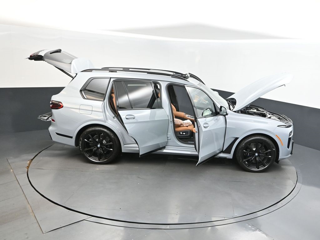 2026 Brooklyn Gray Metallic BMW X7 xDrive40i AWD SUV