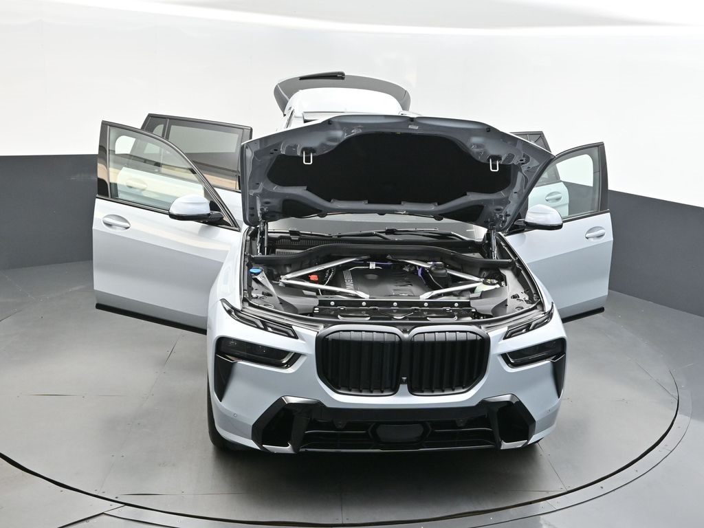 2026 Brooklyn Gray Metallic BMW X7 xDrive40i AWD SUV