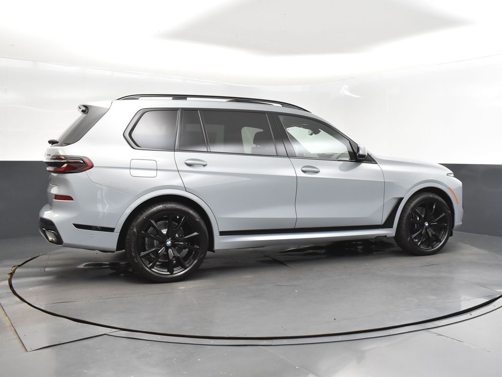 2026 Brooklyn Gray Metallic BMW X7 xDrive40i AWD SUV