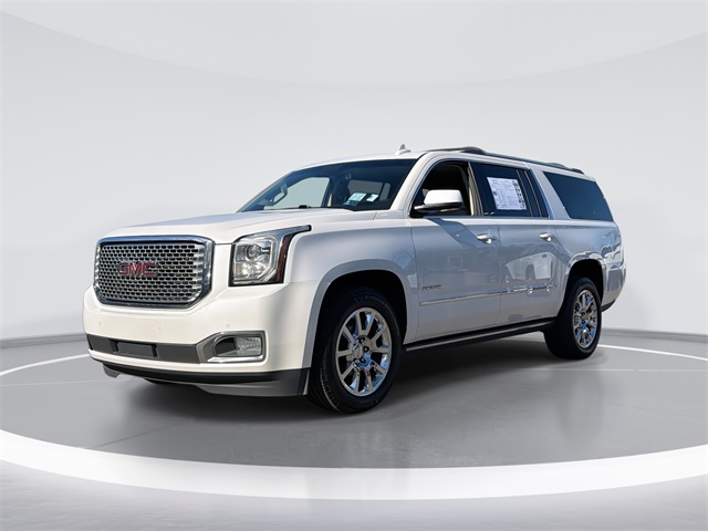 2017 GMC Yukon Denali's photo