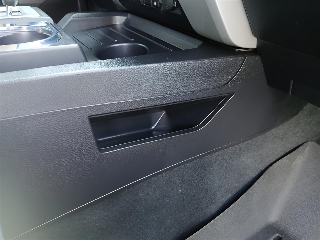 2020 Toyota Tundra SR5 Grade photo 10