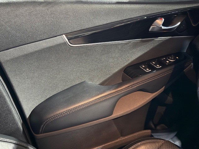 used 2019 Kia Sorento car, priced at $14,897