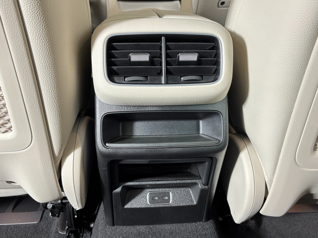 new 2026 Mercedes-Benz GLE car, priced at $70,420