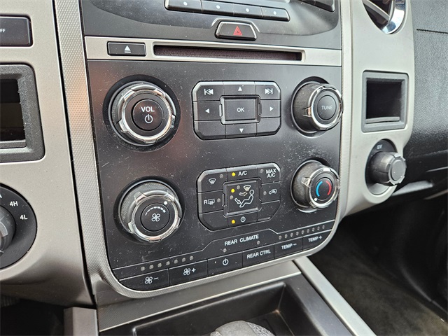 2015 Ford Expedition EL photo 19