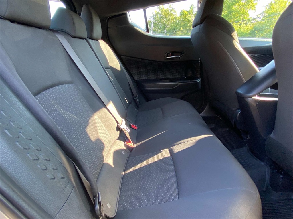 2019 Silver Toyota C-HR XLE FWD SUV