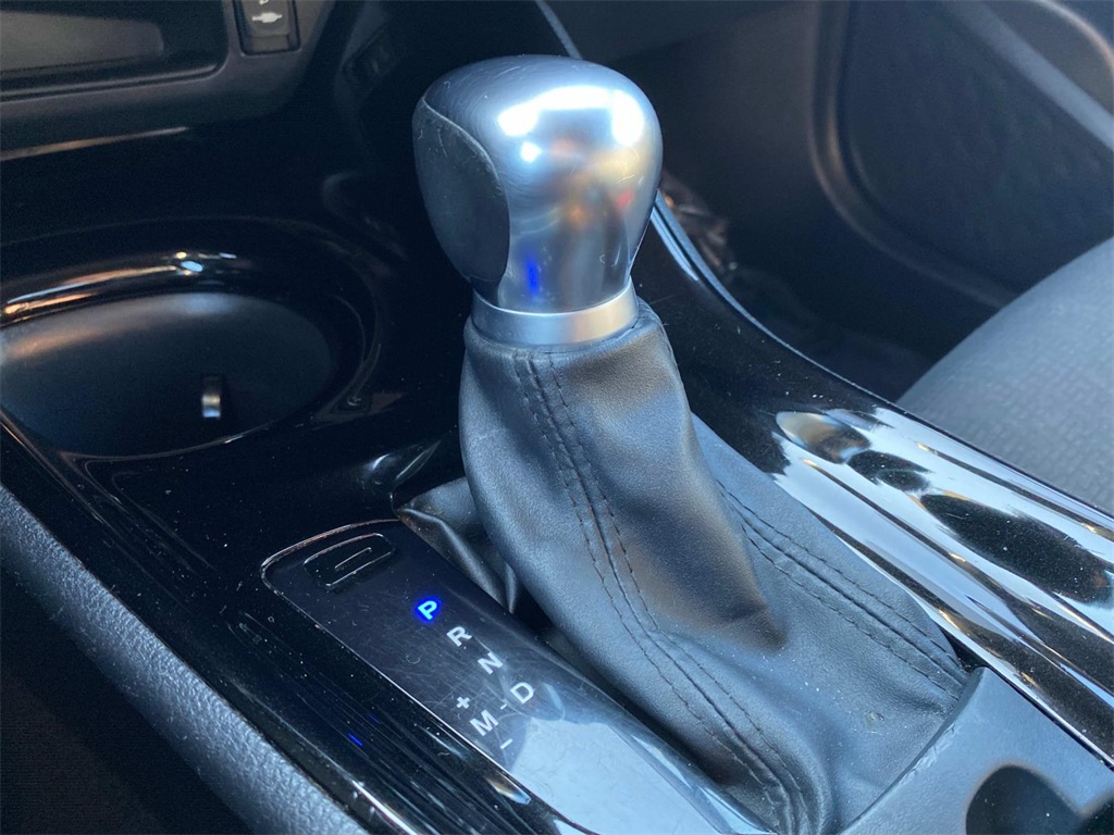 2019 Silver Toyota C-HR XLE FWD SUV