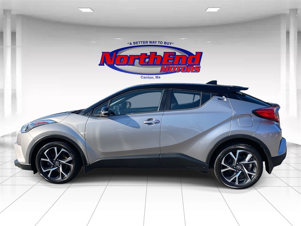 2019 Silver Toyota C-HR XLE FWD SUV