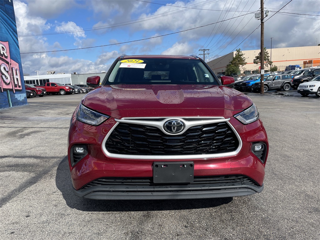 Used 2021 Toyota Highlander SUV