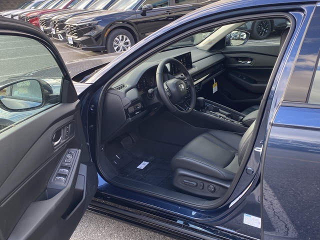 new 2025 Honda Accord Hybrid car, priced at $34,328