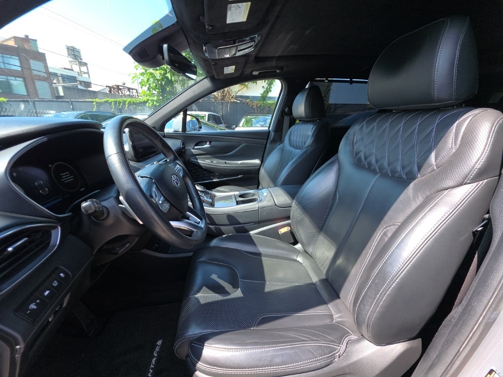 used 2022 Hyundai Santa Fe car, priced at $22,895