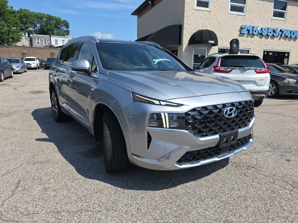 used 2022 Hyundai Santa Fe car, priced at $22,895