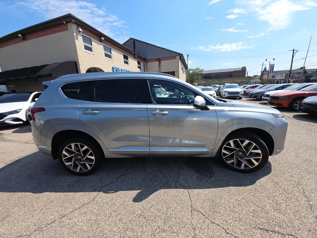 used 2022 Hyundai Santa Fe car, priced at $22,895