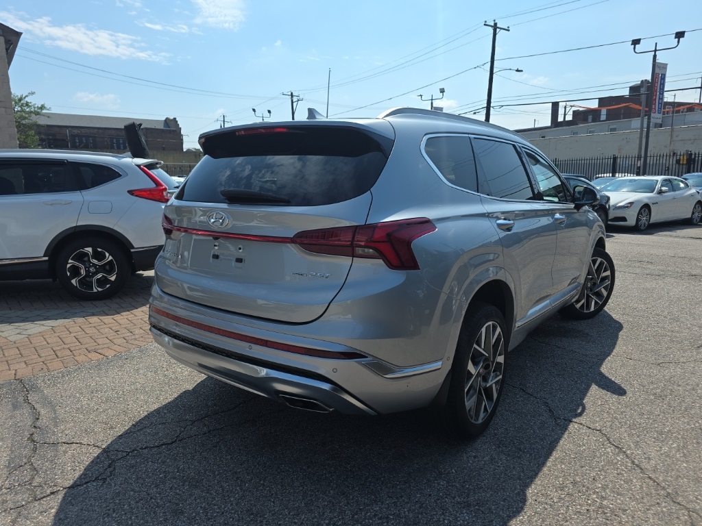 used 2022 Hyundai Santa Fe car, priced at $22,895
