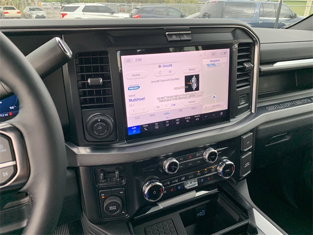 2025 Glacier Gray Metallic TriCoat Ford Super Duty F-350 DRW Platinum 4X4 Truck