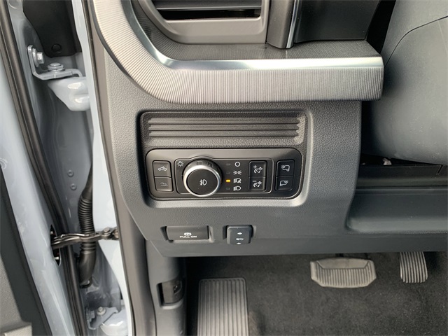 2025 Glacier Gray Metallic TriCoat Ford Super Duty F-350 DRW Platinum 4X4 Truck