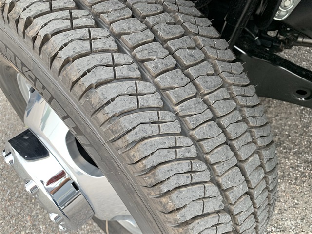 2025 Glacier Gray Metallic TriCoat Ford Super Duty F-350 DRW Platinum 4X4 Truck