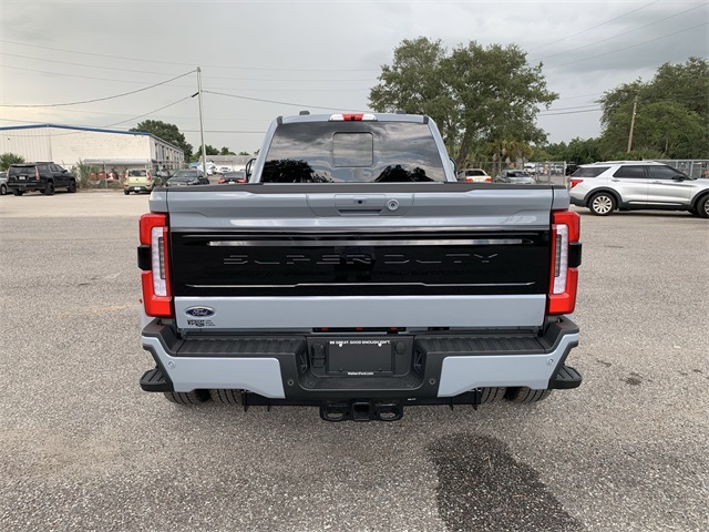 2025 Glacier Gray Metallic TriCoat Ford Super Duty F-350 DRW Platinum 4X4 Truck