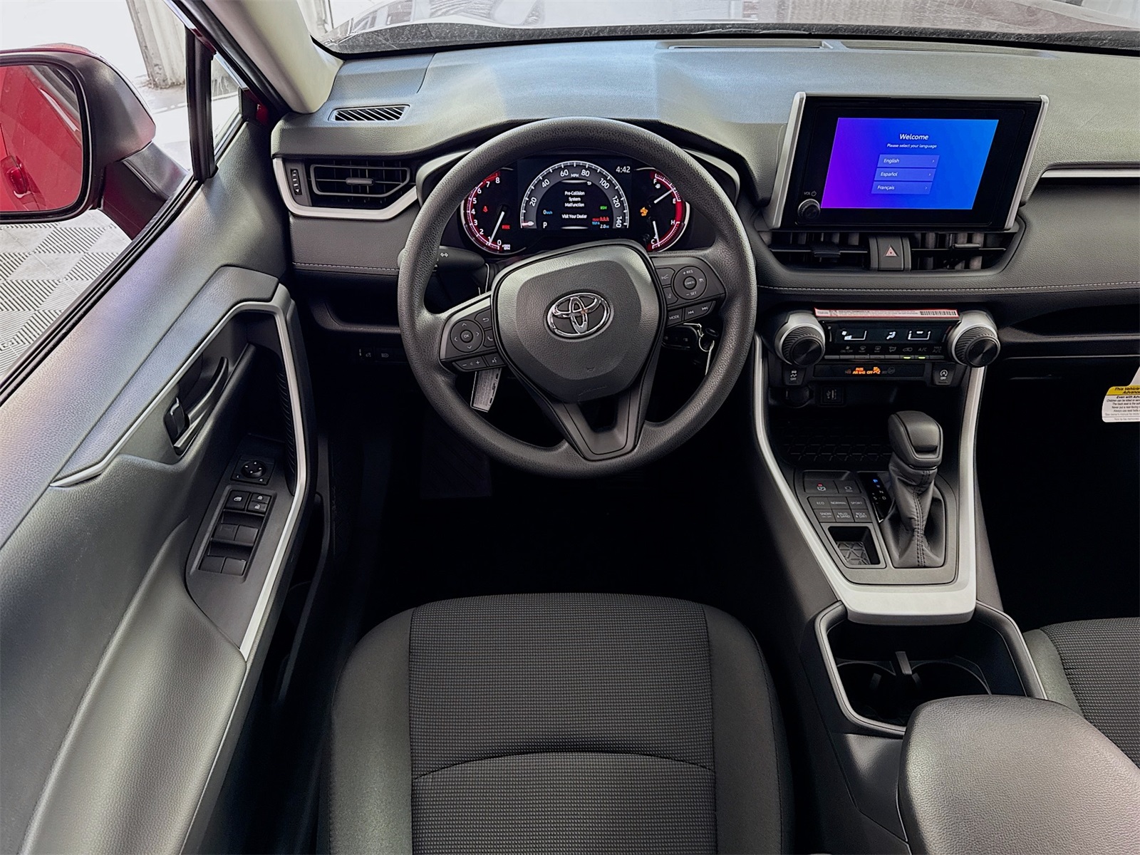 2025 Toyota RAV4 LE photo 13